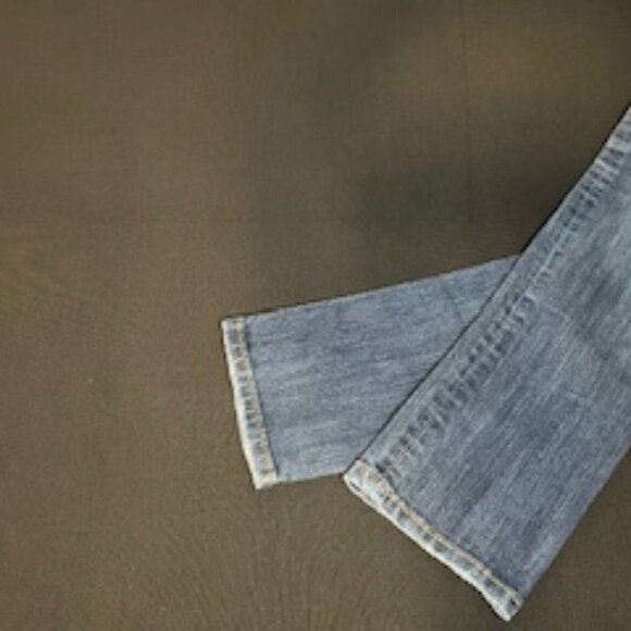 Women's 1st Kiss Skinny Jeans, Size 5. - Picture 5 of 10